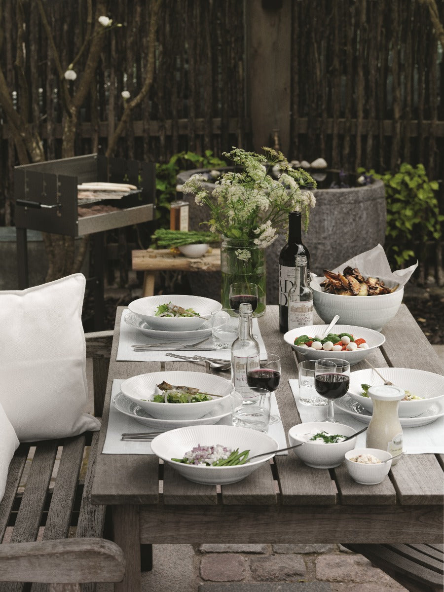 Royal Copenhagen Hvid Riflet dyb tallerken - 24 cm. - Bahne